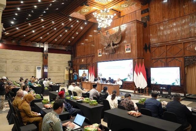 Komite II DPD RI Susun DIM Revisi UU tentang Pemberdayaan dan Perlindungan Petani