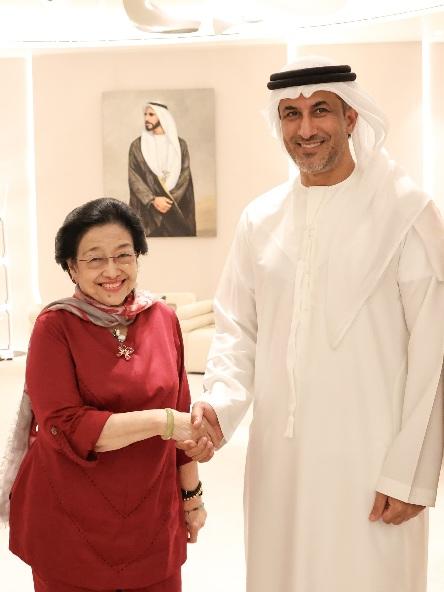 Megawati Kunjungan Kerja Ke UAE, Ada Apa?