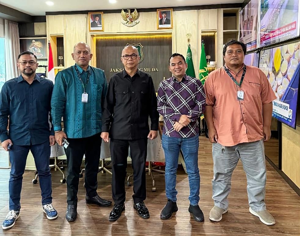 KAUM Komisariat FHUP Silaturahmi ke Jaksa Agung Muda Bidang Intelijen